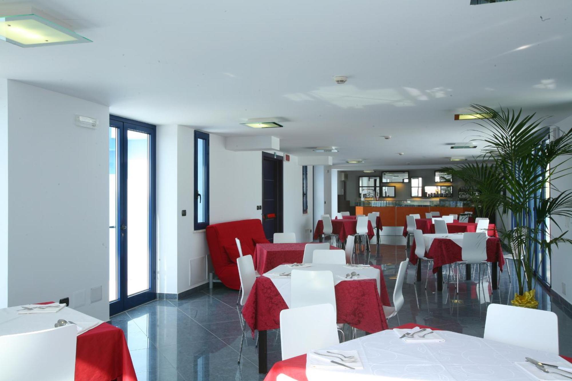 Blu Residence - Hotel Nel Salento Casarano Exterior foto